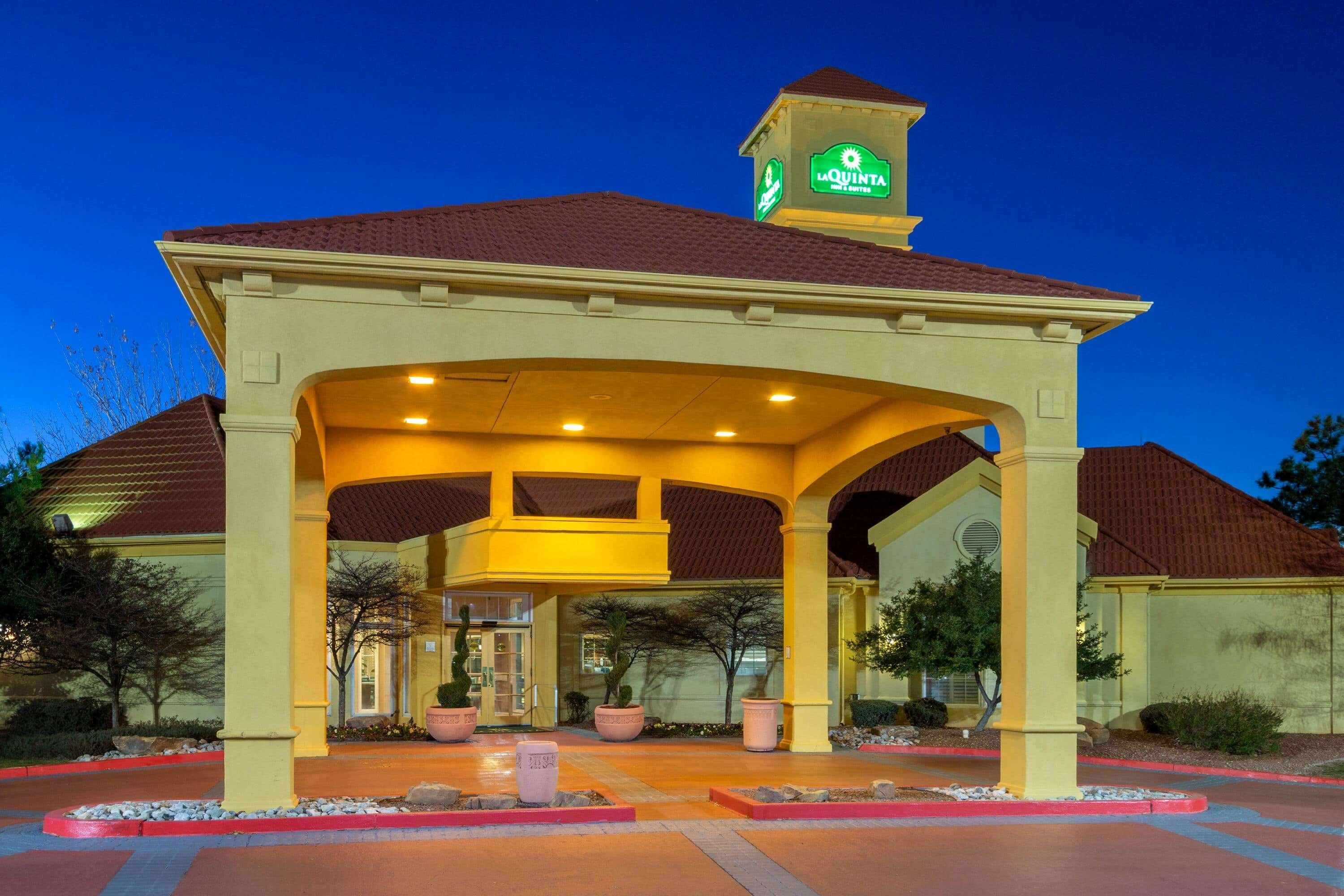 La Quinta By Wyndham West