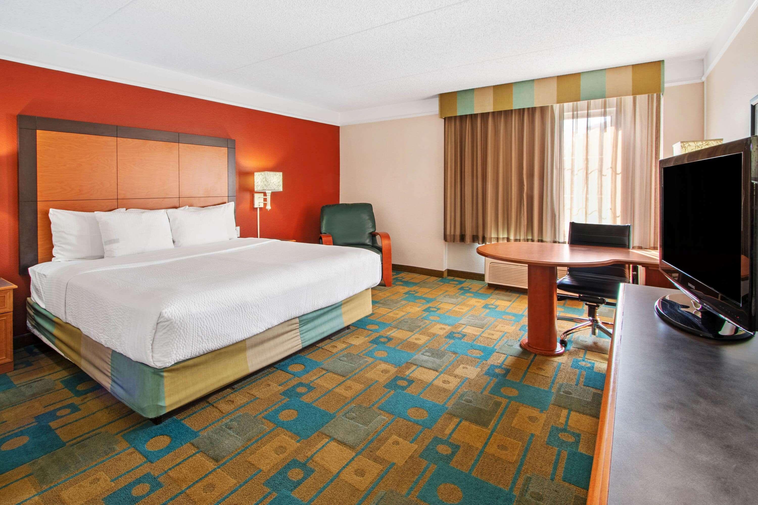 Hotel La Quinta By Wyndham West